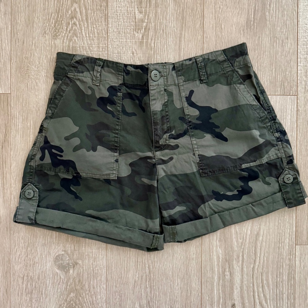 Sanctuary Standard Surplus Camoflauge Shorts